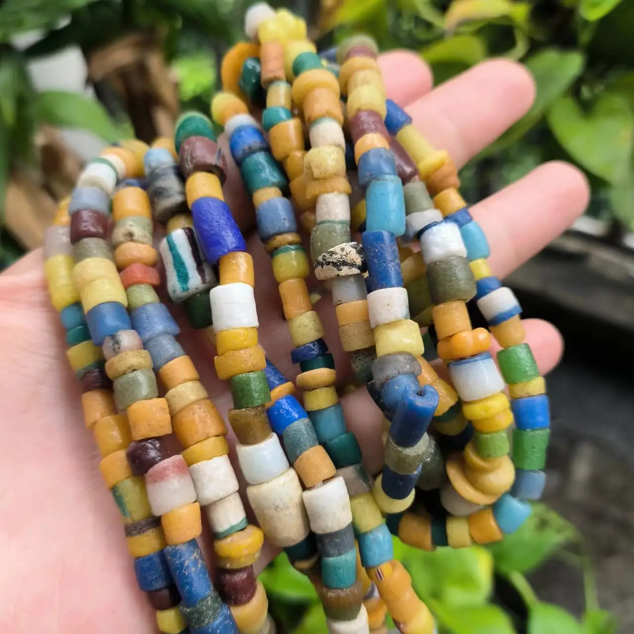 1pcs/lot Natural African Old Glass Bead String Thousands of years of traditional handmade spring and summer colors folk-custom