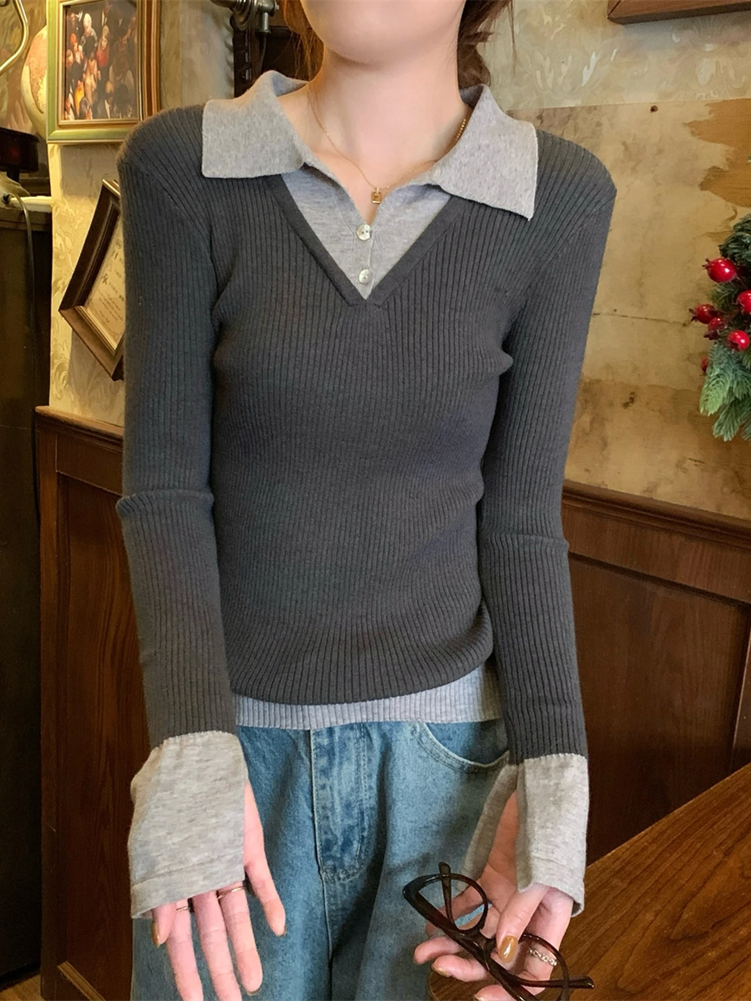 French Style Neck Long Sleeve Knitted Base Shirt Women's Autumn Winter Sweater Beautiful Inner Wear Top Splice Design