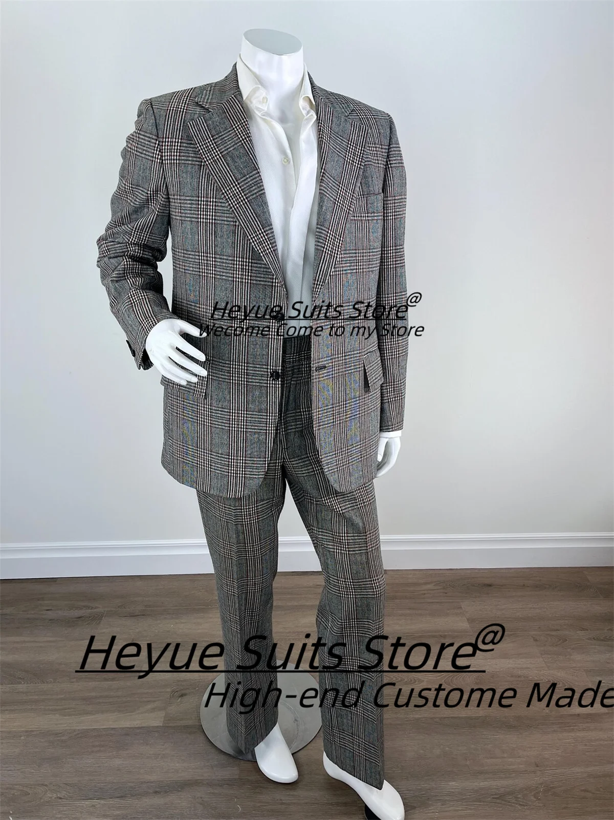 

Customized Slim Fit Plaid Men Suits Customized Notched Lapel Groom Wedding Tuxedos 2 Pieces Sets Male party Blazers Ropa Hombre