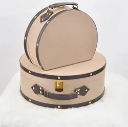 Nordic Leather Semi-Round Luggage Suitcase, Entrance Storage Box, Storage Box, Model Room Cloakroom Exhibition Hall Decoration