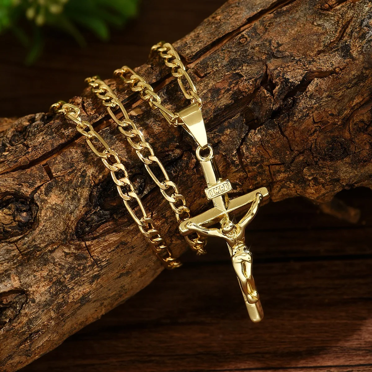 Aço inoxidável jesus cruz colar catolicismo crucifixo pingente cor de ouro colar igreja oração fé jóias para presente feminino
