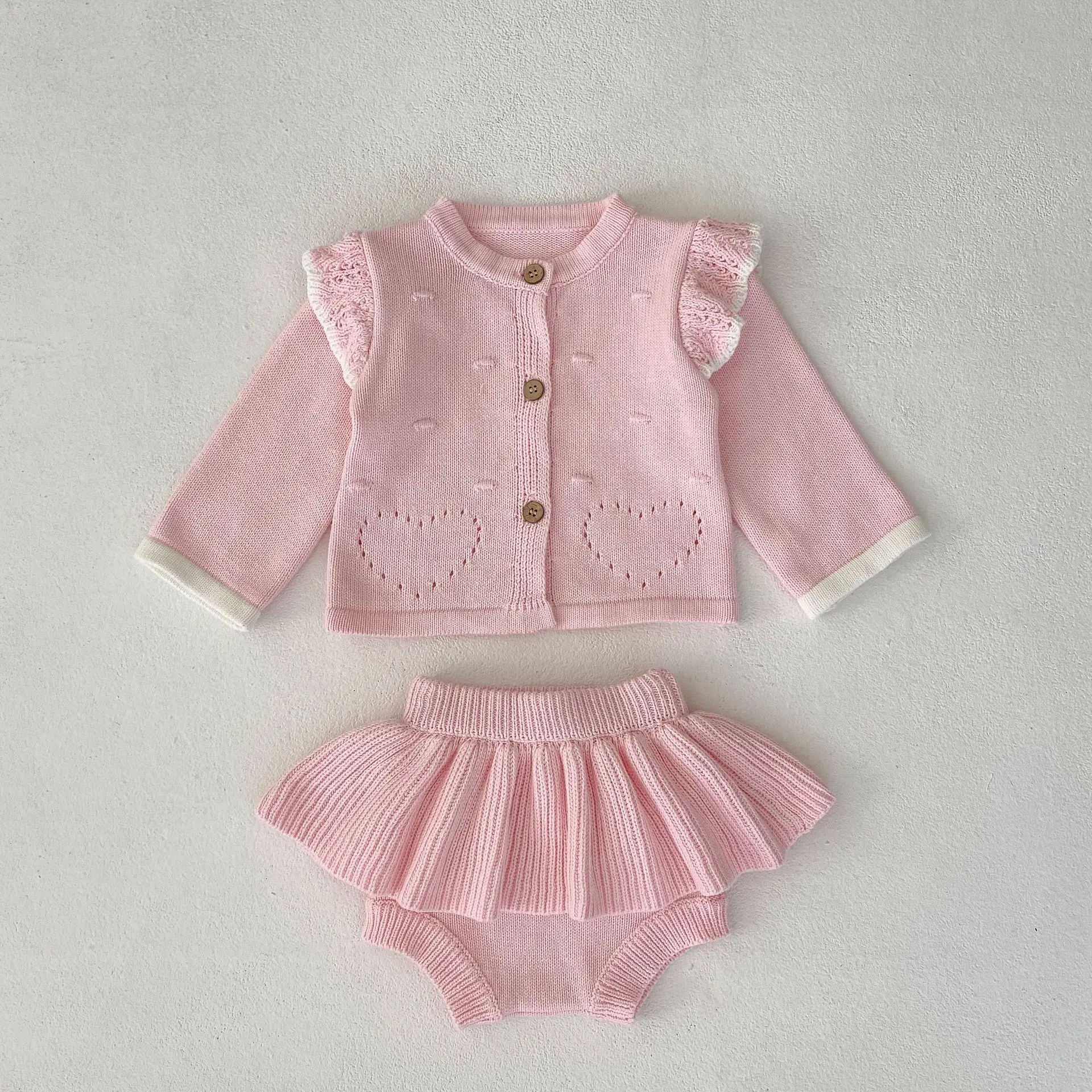 

Angoubebe 555S156 2023 New Arrival Baby Girls 0-2 years Embroidery Floral Cardigan Combo Short Pants In Sets