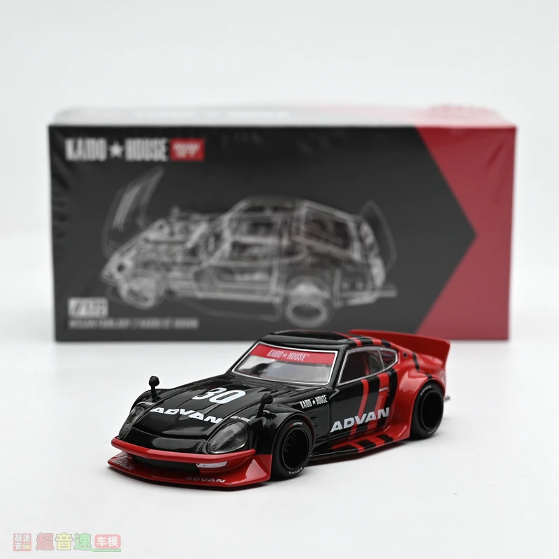 재고 있음 1:64 Fairlady Z ADVAN 다이캐스트 시뮬레이션 합금 자동차 모델, 소년 축제 선물 장난감, 성인 장식용 수집품 장식품