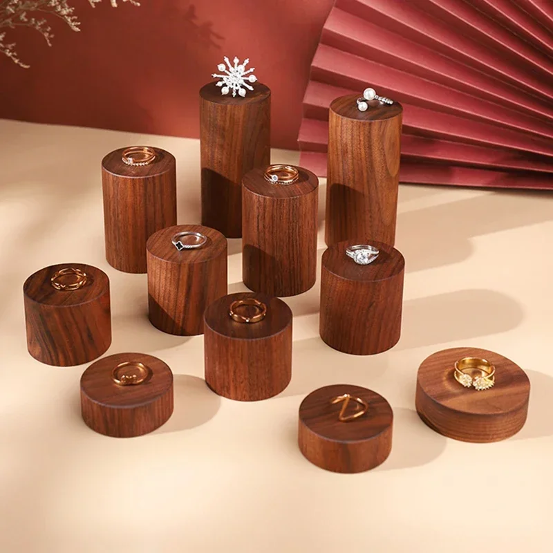 

Wooden Round Block Stamping Jewelry Display Stand Ring Earring Necklace Organizer Cosmetics Holder Walnut Stick Bar Perfume Case