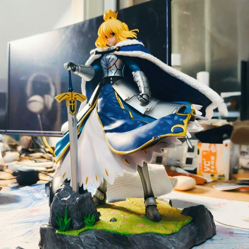 

Fate/Grand Order Saber Altria Pendragon 27cm Anime PVC Action Figure Collectible Model Toy Statue for Adults