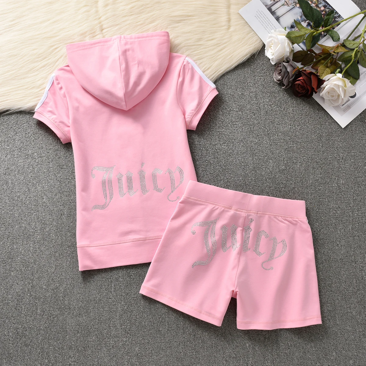 

Juicy coursera velvet sportswear women's two-piece suit casual sports diamond hooded short-sleeved fashion girl sexy shorts