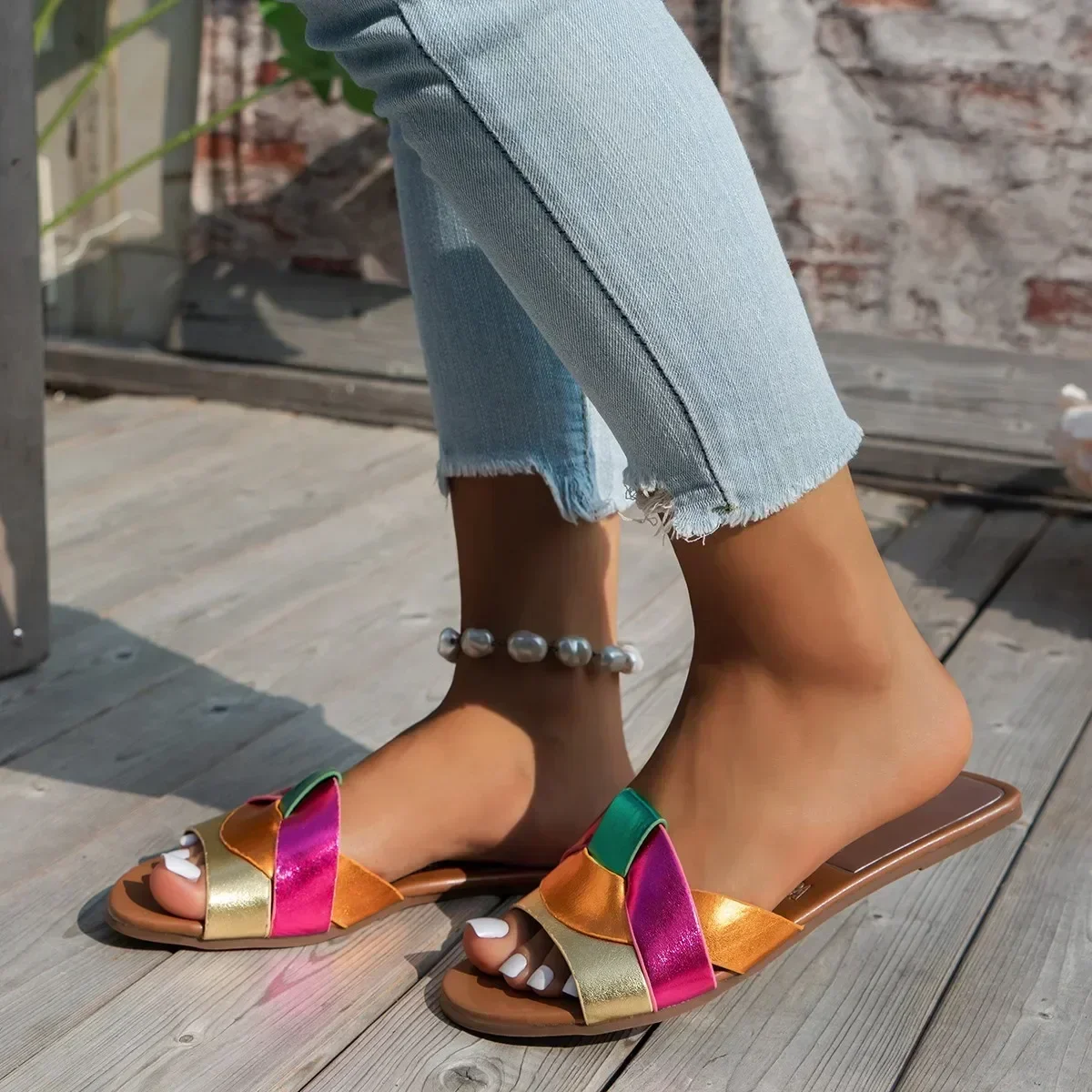 Summer 2025 New Women Designer Brand Flat Slippers Woven with Comfortable Women's Shoes Casual Bottom Slippers Woman Shoes image 4