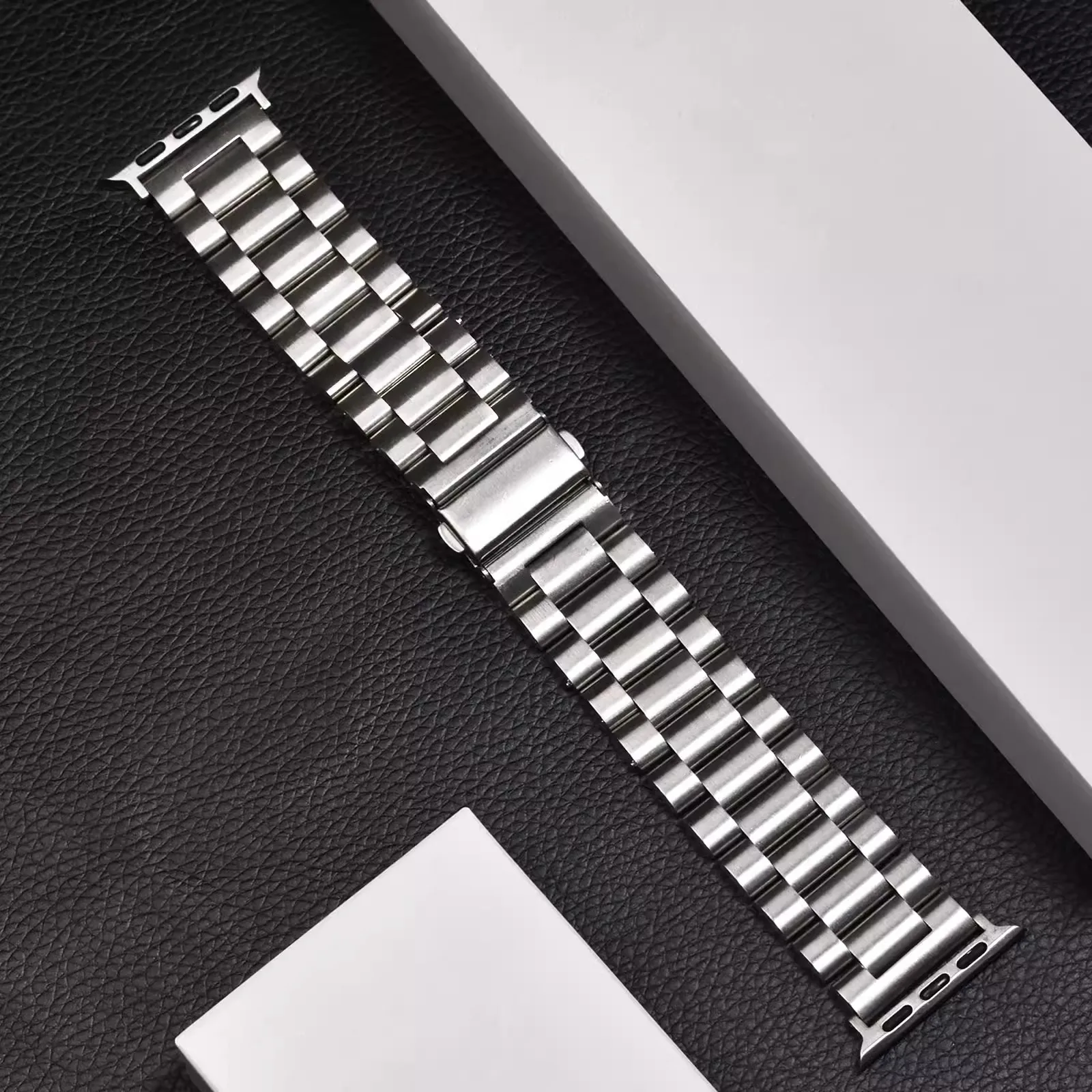 Luxe roestvrijstalen band voor Apple Watch Series 10 9 8 7 46 mm 45 mm 41 mm schakelarmband Iwatch Ultra 2 49 mm IWatch metalen band