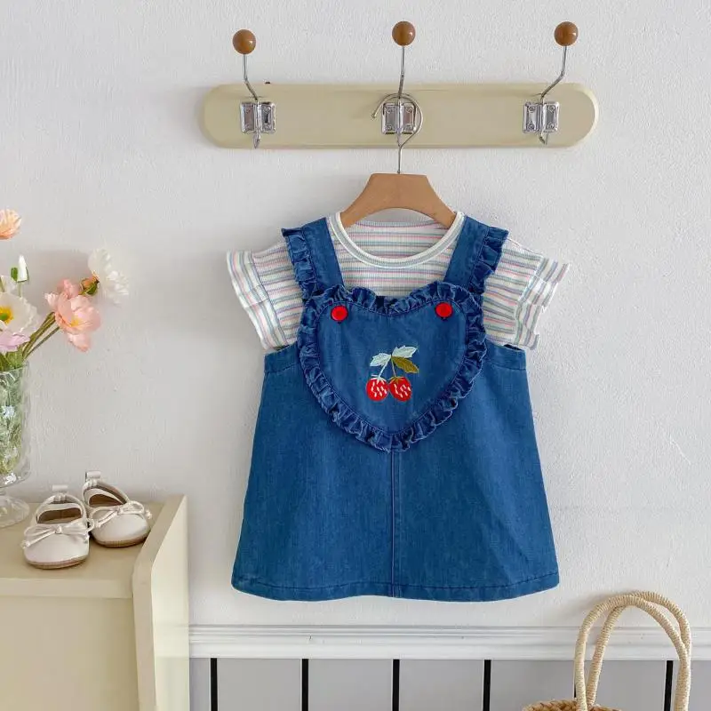 

2025 Summer New Baby Girls Cute Denim Strap Dress Strawberry Embroidery Infant Toddler Sleeveless Dress Cotton Children Clothes