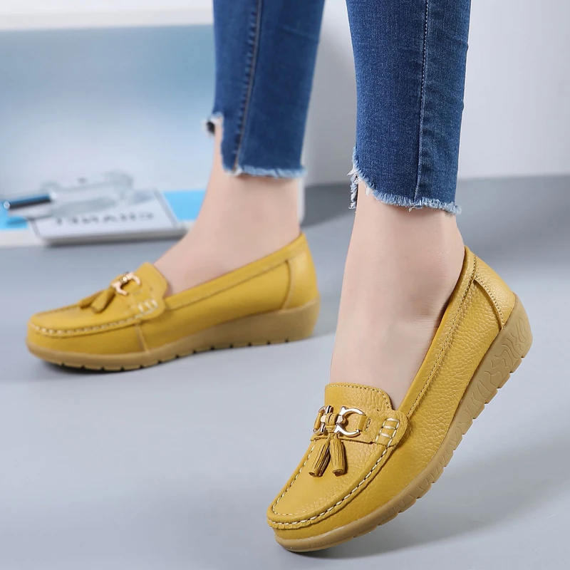 Women Loafers Soft Sole Comfortable Leggings Mom\'s Shoes Casual Shoes Flat Shoes Lightweight Non-Slip Flat Shoes Big Size 35-44