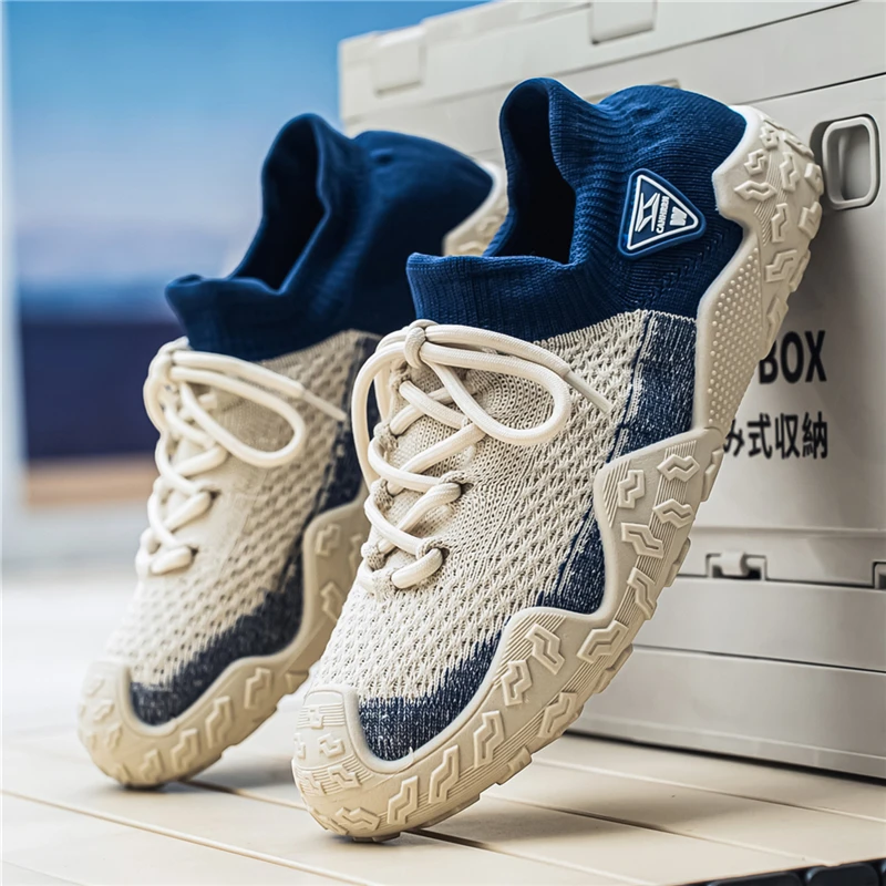 Contemporary Trend Casual Trainers Heat Retention Padding Inside, Waterproof Outer Durable Against Abrasion and Scuffing