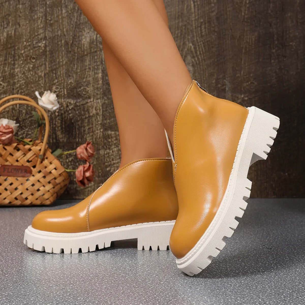 Winter-Damenstiefel mit mittelhohem Absatz, rutschfester Sohle und Reißverschluss hinten, modische High-Top-Schuhe, bequeme Outdoor-Sportschuhe. – Detail 18