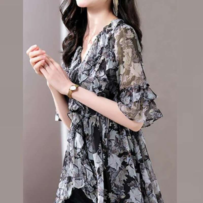 Summer Elegant Fashion Office Lady All Match Shirt Women Gradient Chinese Style Floral V Neck Half Sleeve Ruffles Printed Top