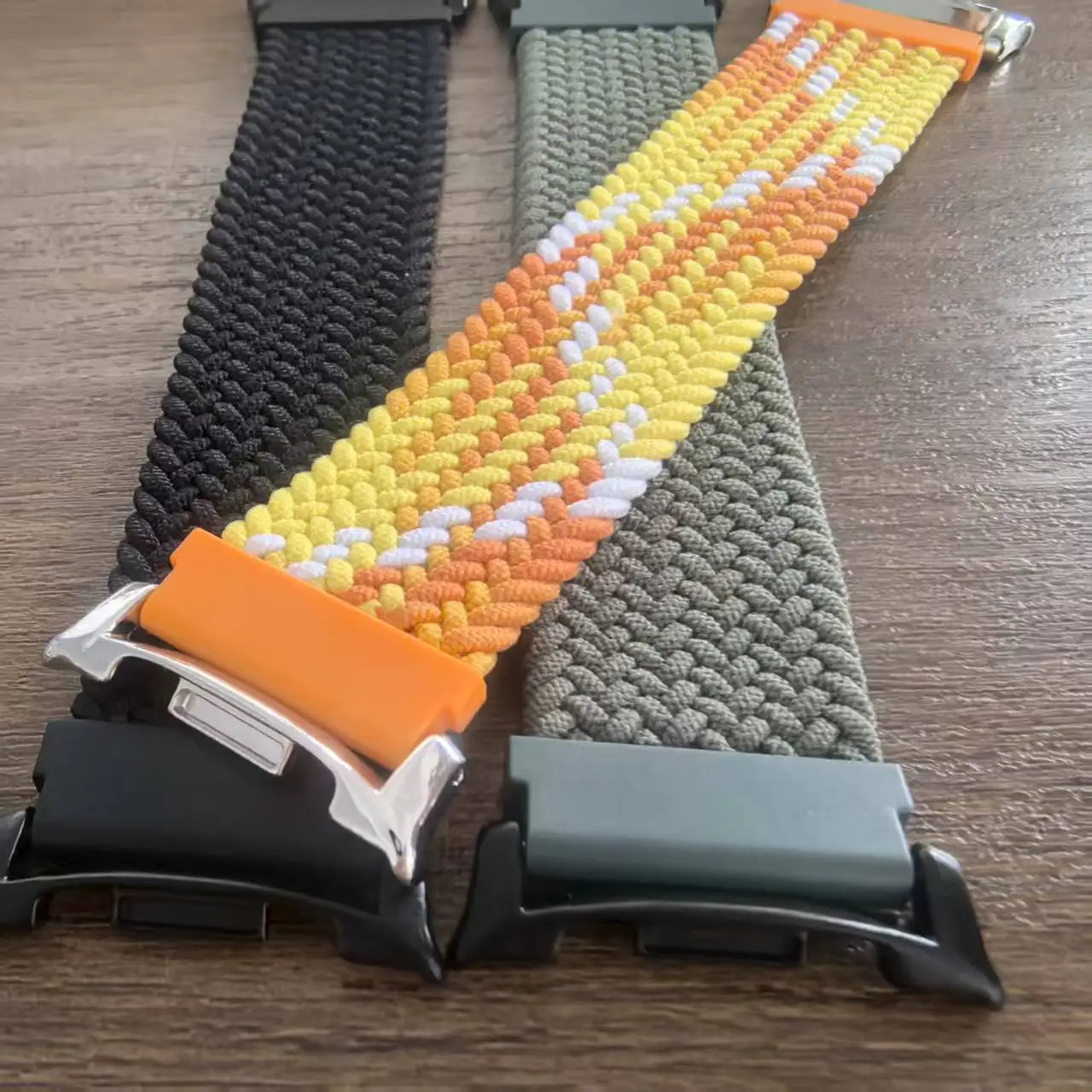 �y�Z�[�����zSamsung Galaxy Watch 8 44mm 40mm �X�|�[�c�t�@�u���b�N�X�g���b�v�u���X���b�g�҂ݍ��݃\�����[�v Galaxy Watch 8 Classic 46mm �o���h�A�N�Z�T���[
