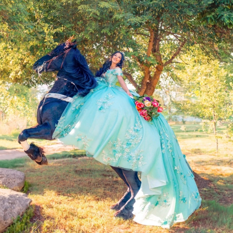 Vestidos de quinceañera de color claro personalizados con hombros descubiertos, apliques de lentejuelas, flor 3D, cola larga, lazo de tul, 15 quinceañera