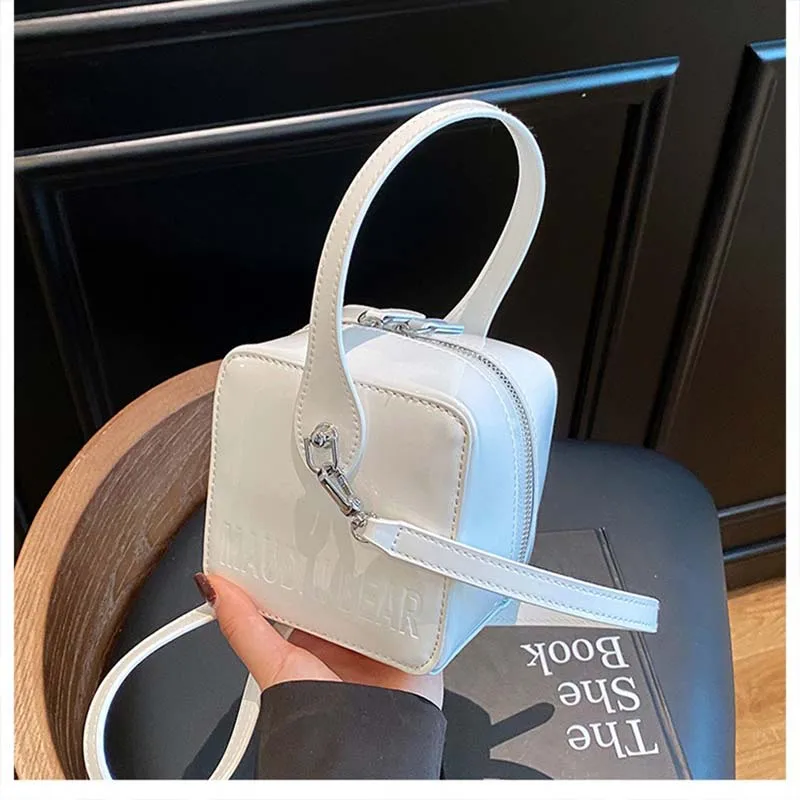 

2025 summer new niche fashion small square bag retro luxury handbag korean commuter shoulder crossbody bag