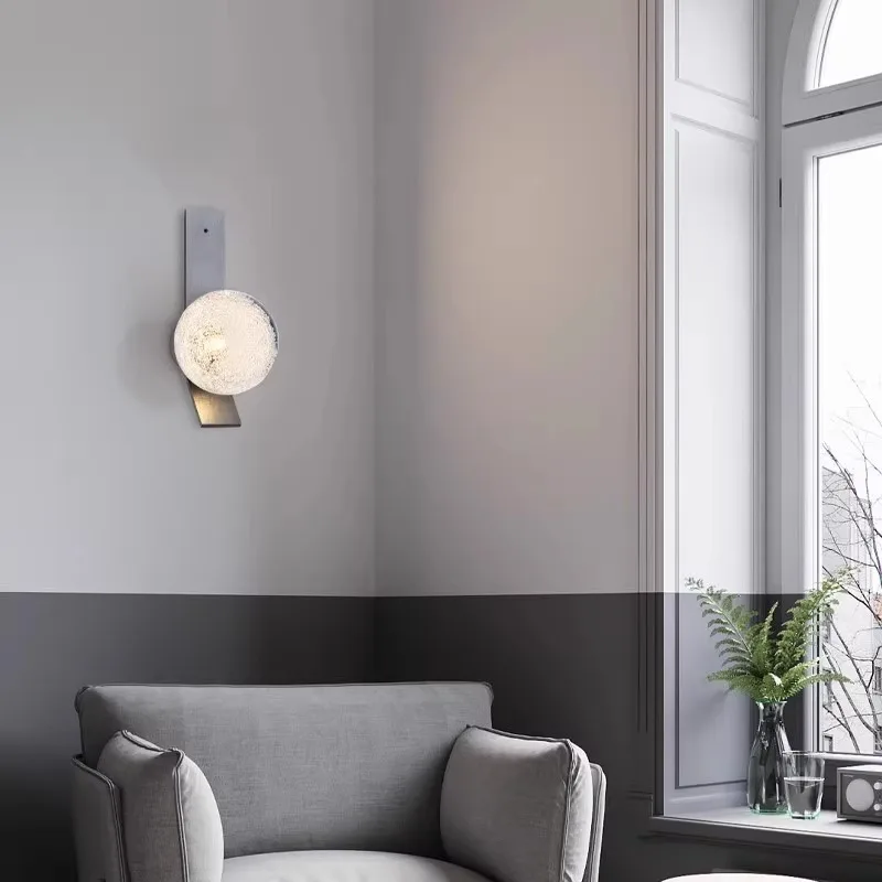 Luce di lusso del corridoio dell'hotel sfondo muro atmosfera lampada da parete in vetro design minimalista lampada da comodino molecolare lunga camera da letto