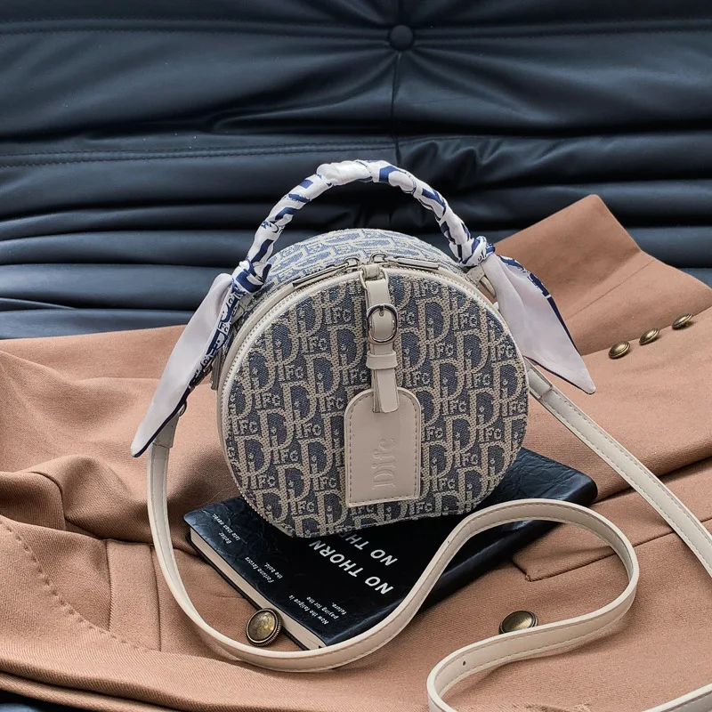 

Round Circle Handbag Small Bag Women's 2026 New Fashion Simple Color Block Shoulder Bag Versatile Trendy Crossbody