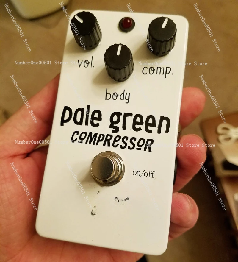 

Pale green compression, monolithic effects