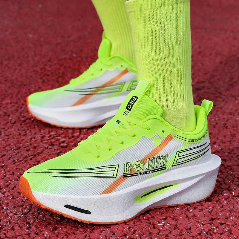 2026 New Summer New Shock Absorbing Casual Sports Shoes Off Road Running Men's and Women's Shoes Fashion Trend Golf Shoes 39-45