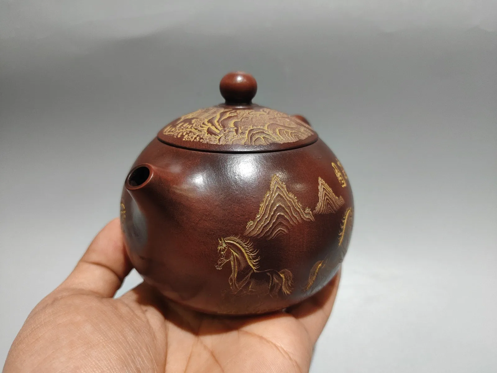 Chinese Yixing Zisha Clay Handmade Exquisite Horse Teapot 52932