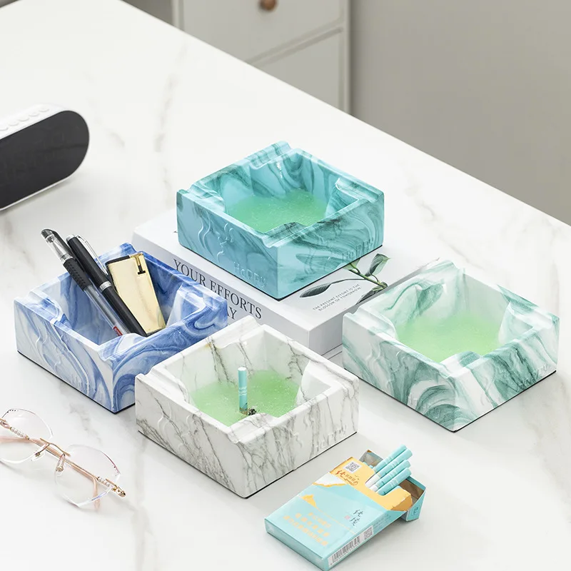 Cendrier en céramique carré déformé, lavage à l'encre créatif, décoration de bureau de dessin animé, cendrier en céramique de luxe moderne, décoration de bureau