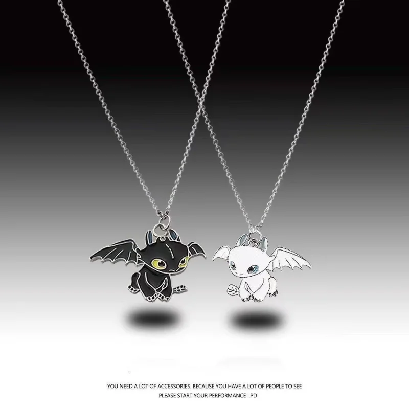 Dragon Taming Master Anime Niedliche Zahnlos-Halskette, Ohrstecker, Ring, Brosche, Nischen-Accessoires für Paare, Geschenke für Sie und Ihn – Detail 2