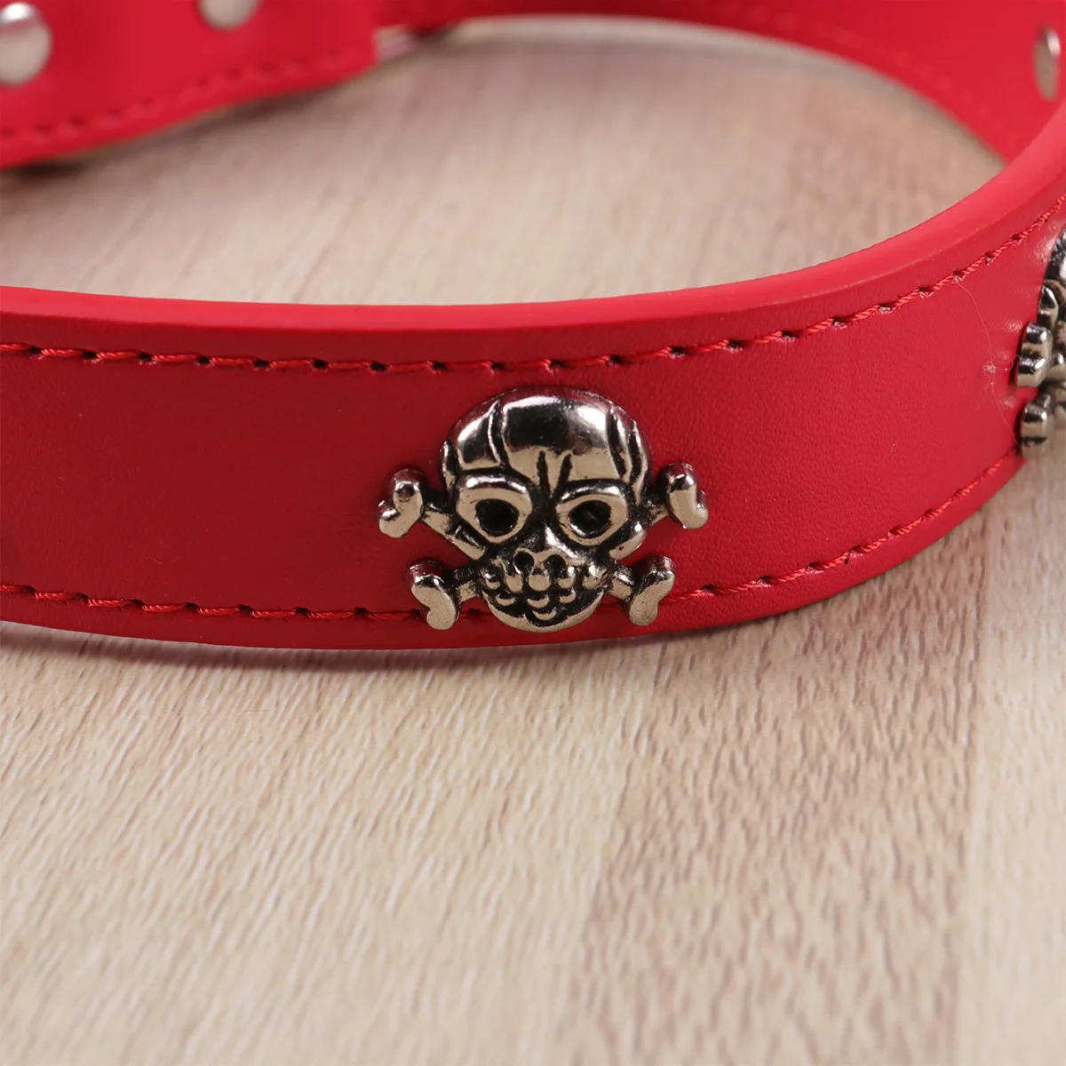 

1Pcs Halloween Skull Red Pet Collar Adjustable Comfortable Fit Cat Dog Outdoor Supplies Halloween Pet Collar