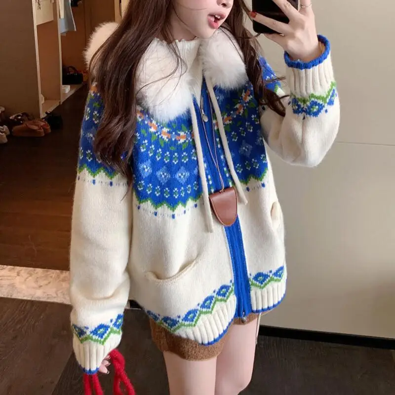 เสื้อคลุมคาร์ดิแกนสั้นสำหรับผู้หญิง ลายแฟร์ไอส์ แบบมีฮู้ด ถักนิตติ้ง สำหรับฤดูใบไม้ร่วงและฤดูหนาว สไตล์หลวมๆ สบายๆ สำหรับผู้หญิง เสื้อถักนิตติ้งลำลอง