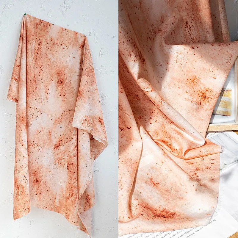 

Ткань тенсел в китайском стиле с темным узором, окрашенная методом тай-дай, для дизайнерских платьев чонсам и ханьфу.