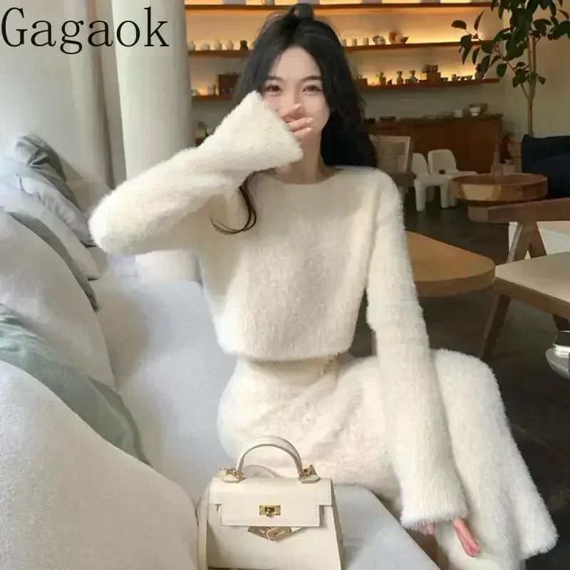 Gagaok Set di gonne maglione lavorato a maglia in finta pelliccia di visone Temperamento Girocollo Pullover corto Crop Top + Gonne aderenti a vita