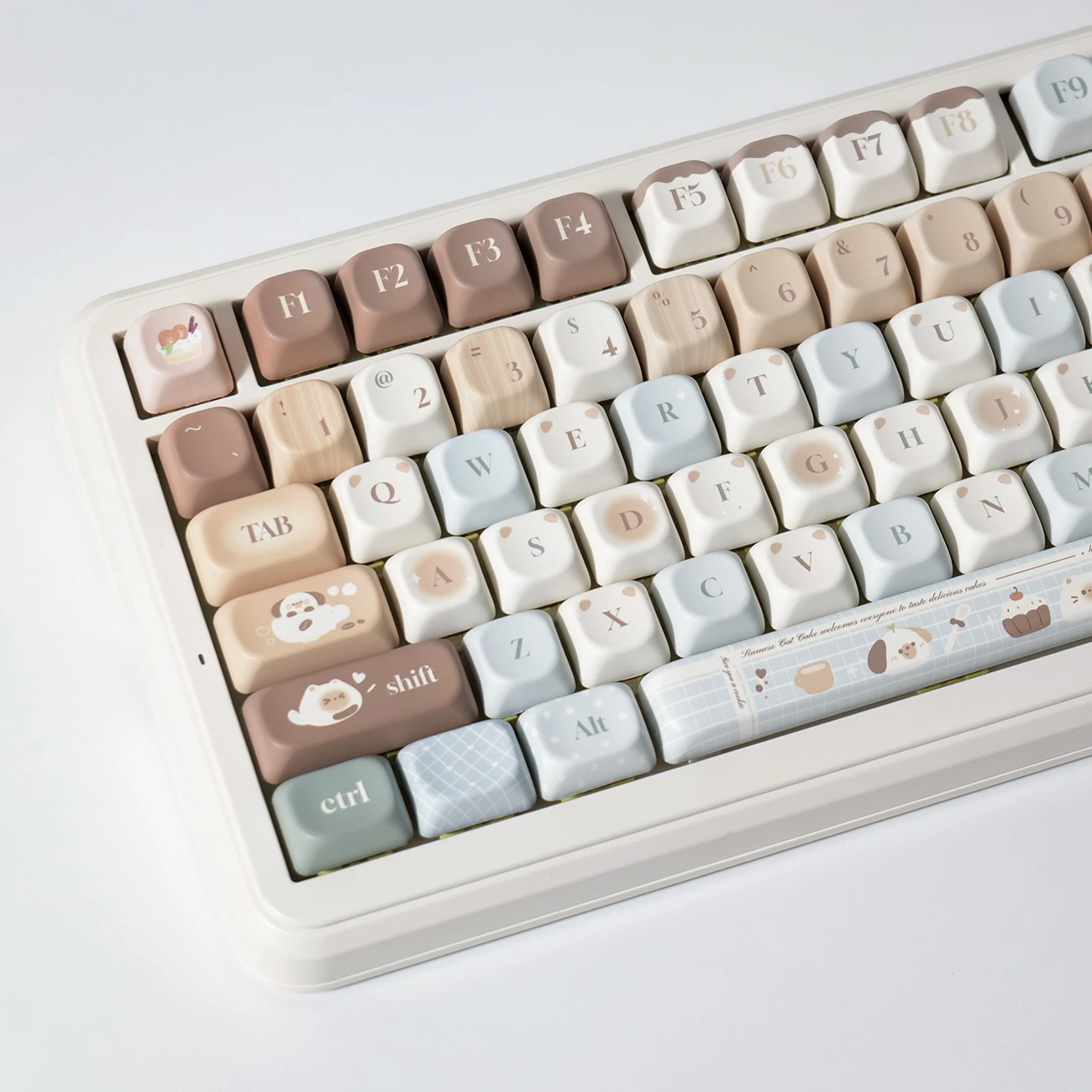 

Cute Siamese Cat Keycaps 141 Keys XOA/FOA Keycaps Gift Pbt Key Cap Dye-Sub Mechanical Keyboard Includ2.25 U 2.75U for Alice/ANSI