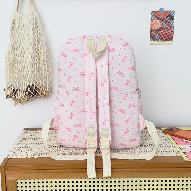 Hochwertiges, ästhetisches Rucksack-Set mit Blumenmuster, dreiteilig, aus leichtem Nylon, großes Fassungsvermögen, Mädchenrucksack, Campus-Studentenrucksack – Detail 9