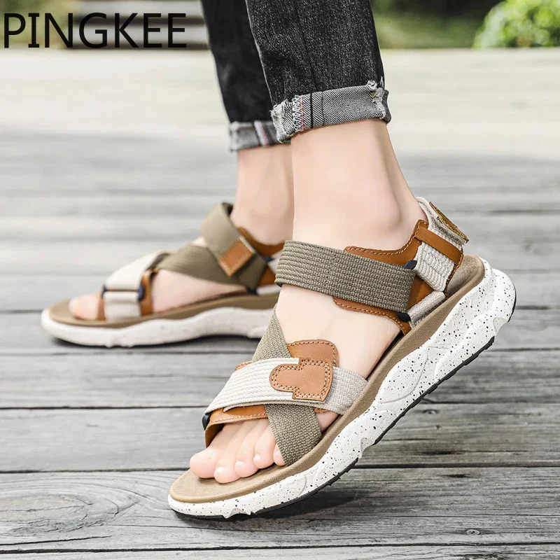 PINGKEE Hook Loop tessuto superiore regolabile Casual rotondo Open Toe sandali da spiaggia Slip on sandalo maschile in pelle scarpe da uomo estive