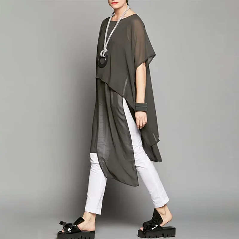 

Women Daily Plain Crew Neck Short Sleeve Layered Slit Long Shirt Casual Minimalist Summer Streetwear Solid Color T-shirt Top