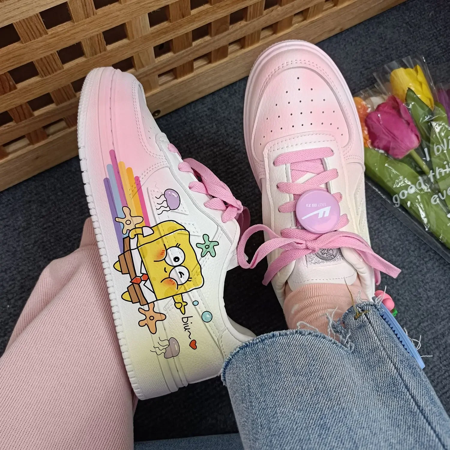 Nuovo originale cartoon lady SpongeBob SquarePants princess cute Casual shoes antiscivolo soft bottom scarpe sportive per il regalo della fidanzata