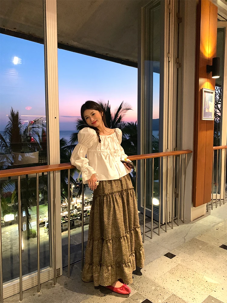 

White Lace Splice Design Spring New Women's irt 2024 Cotton Pure Color round Ne Long Sve Straight Cut French Sle