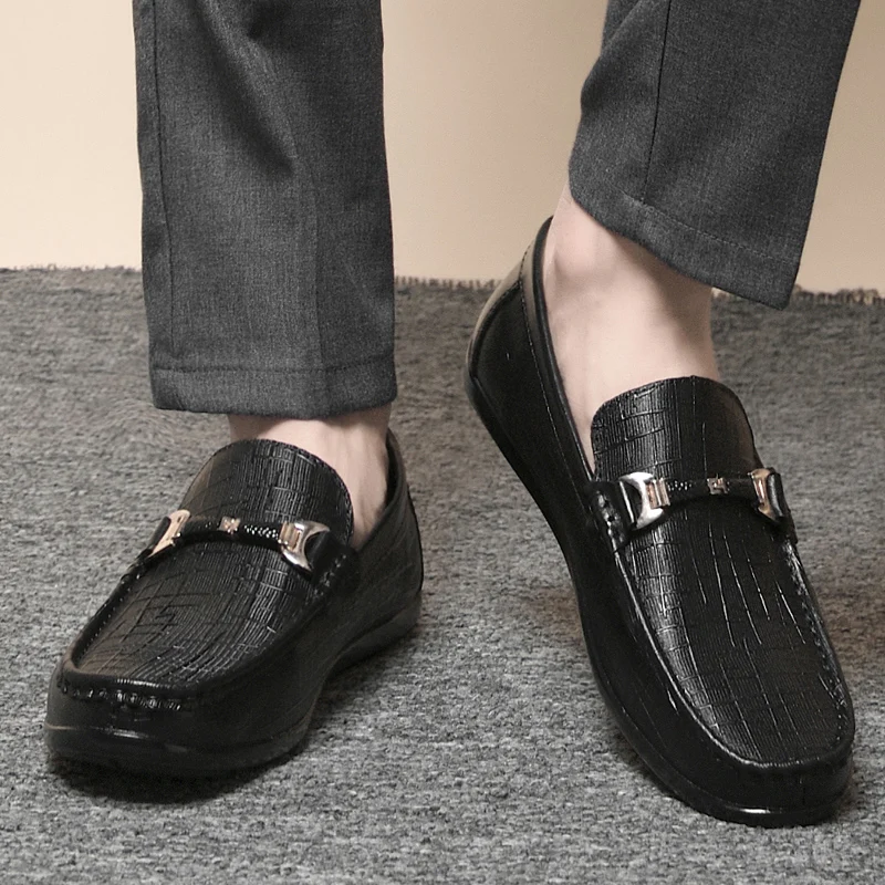 أحذية رجالية عصرية بدون كعب من البولي يوريثان بمقدمة مستديرة وقاع مسطح للولائم التجارية أحذية كلاسيكية مريحة للرجال #4