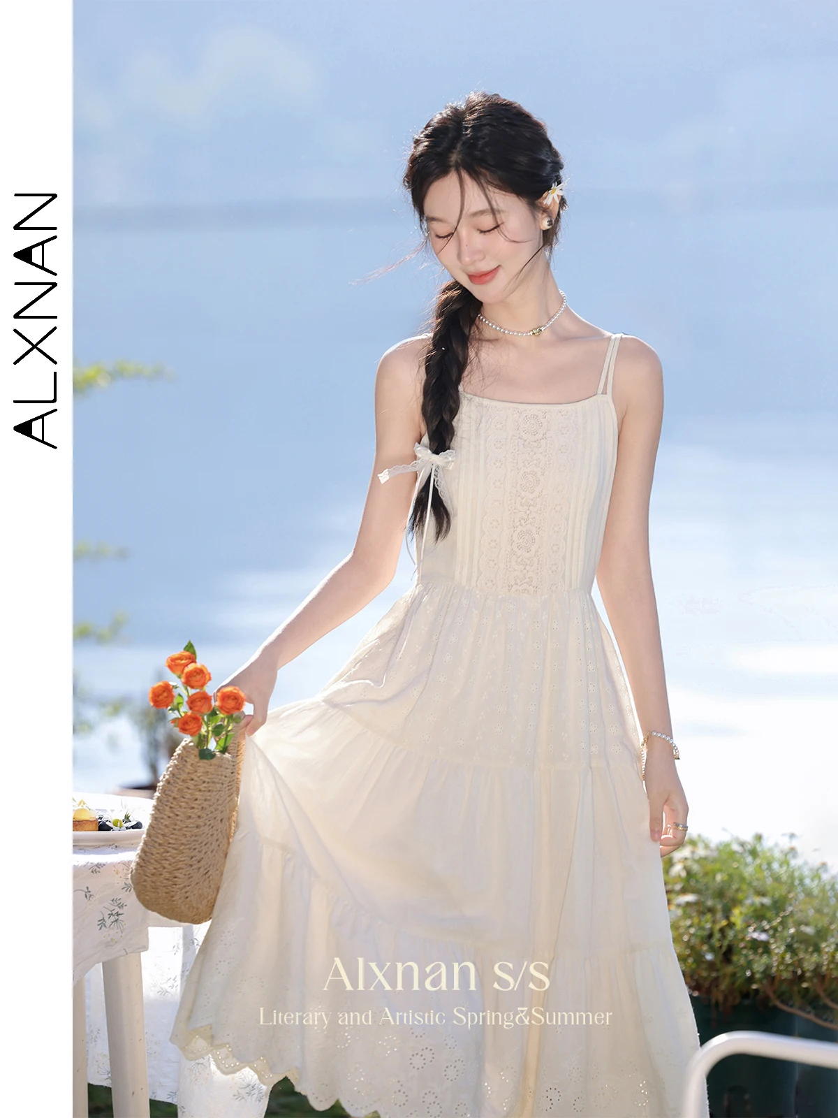 

ALXNAN French Suspender Dress for Women 2024 Summer New Elegant Long Holiday Spaghetti Strap Female Temperament Dresses L36601