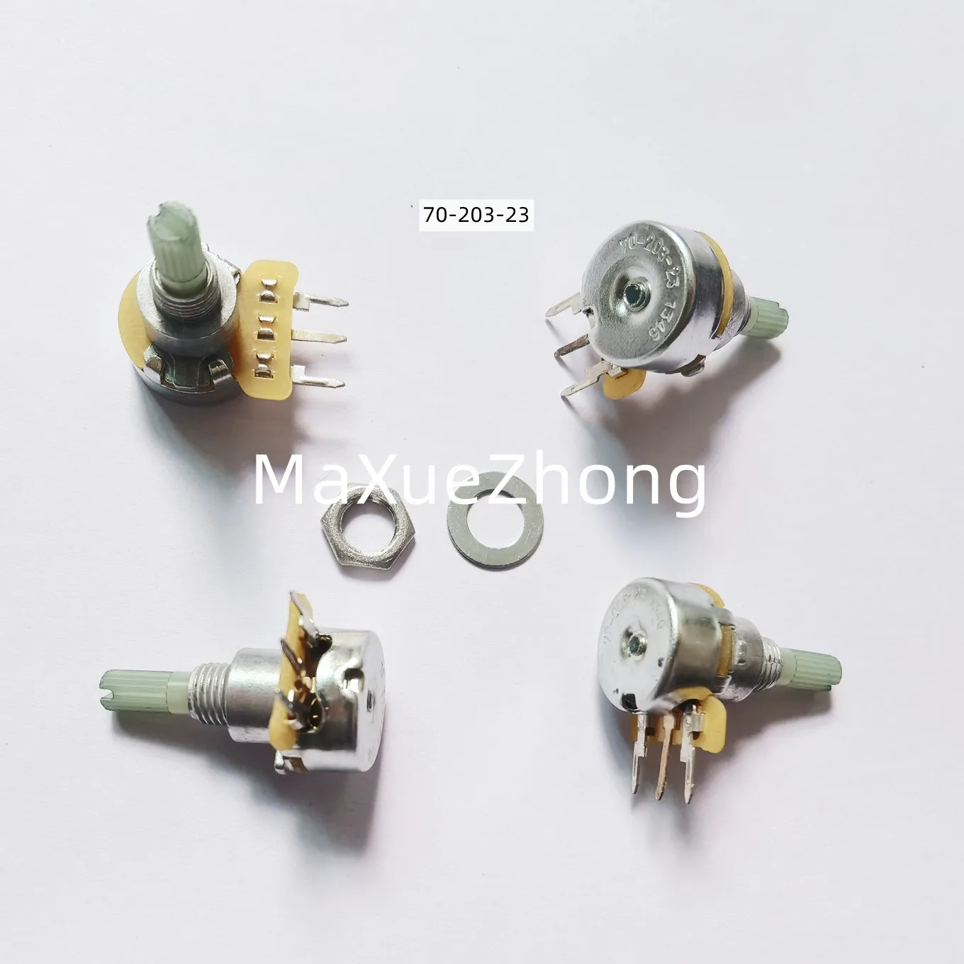 Original new 100% 70-104-23 100K 70-133-01 50K 70-203-23 20K single potentiometer axis diameter 4.6MM (SWITCH)
