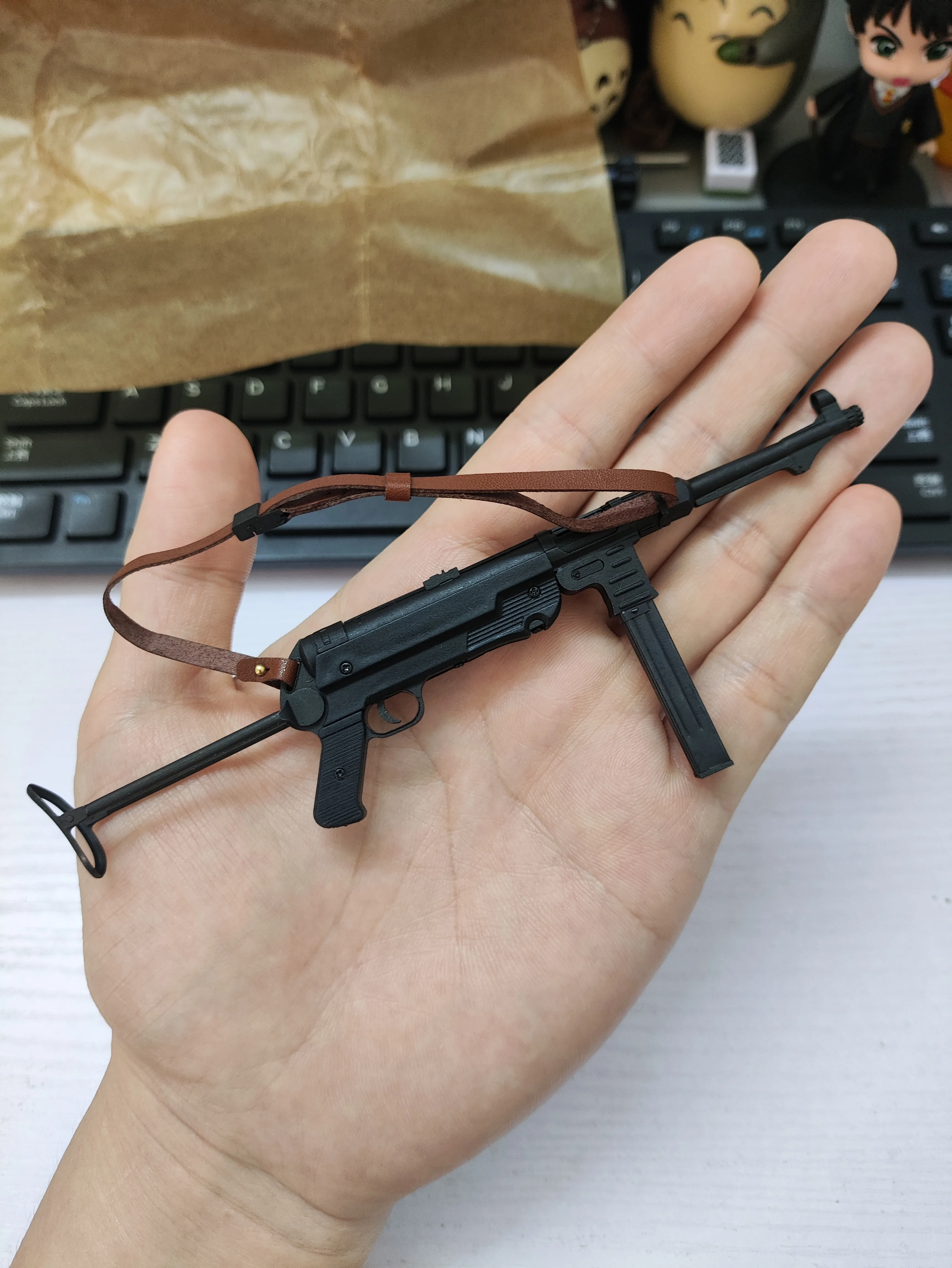 1/6 Schaal WWII Militaire MP40 Machinepistool Gedetailleerde Metalen Afneembare Geweer Action Figure Model Kit