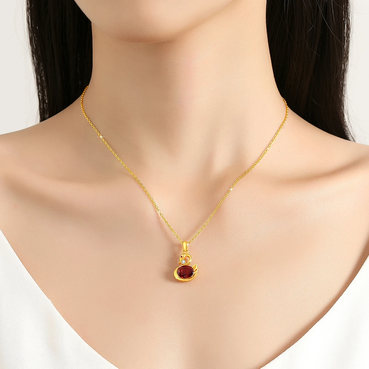 Original Design Swan Pendant 100% 18K Gold Necklaces Natural Garnet Anniversary Party Gift for Women Trendy Jewelry