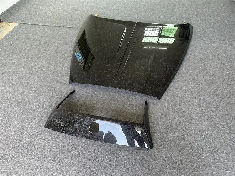 غطاء الملحقات غطاء محرك السيارة الأمامي من ألياف الكربون المزورة لـ Rolls Royce Cullinan ترقية أغطية المحرك Man-sory