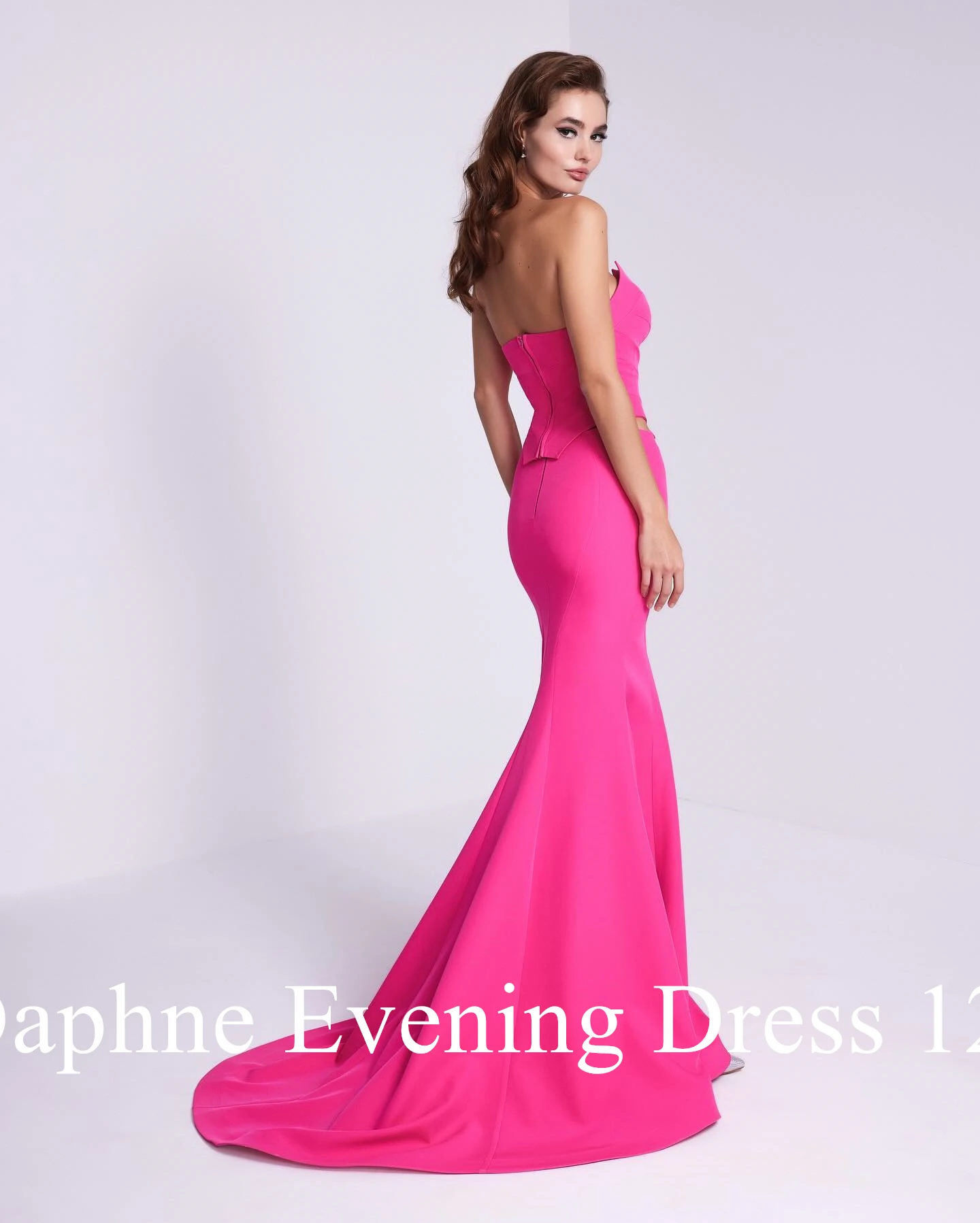 Customized Modern Mermaid Sweetheart Jersey Evening Dress Temperament Pleats Zipper Back Sweep Train Photo Color Robe de soirée