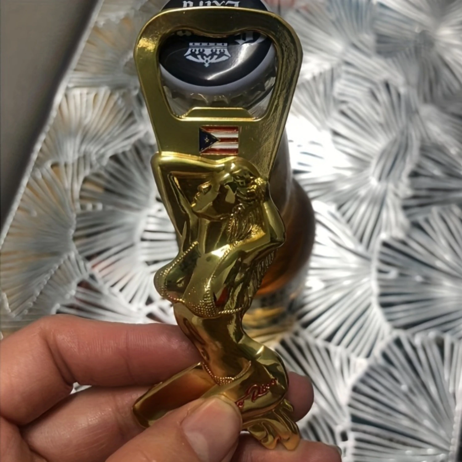 디자인의 골드 메탈 냉장고 병따개 - 호텔 맥주 오프너, 파티 액세서리, 용품 - 내구성이 뛰어난 금속