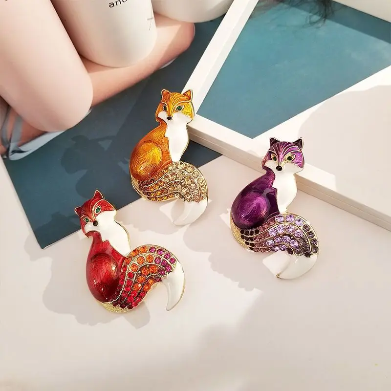 Dazzling Rhinestone Fox Brooches Stylish Enamel Animal Jewelry For Women Men Office Casual Gifts