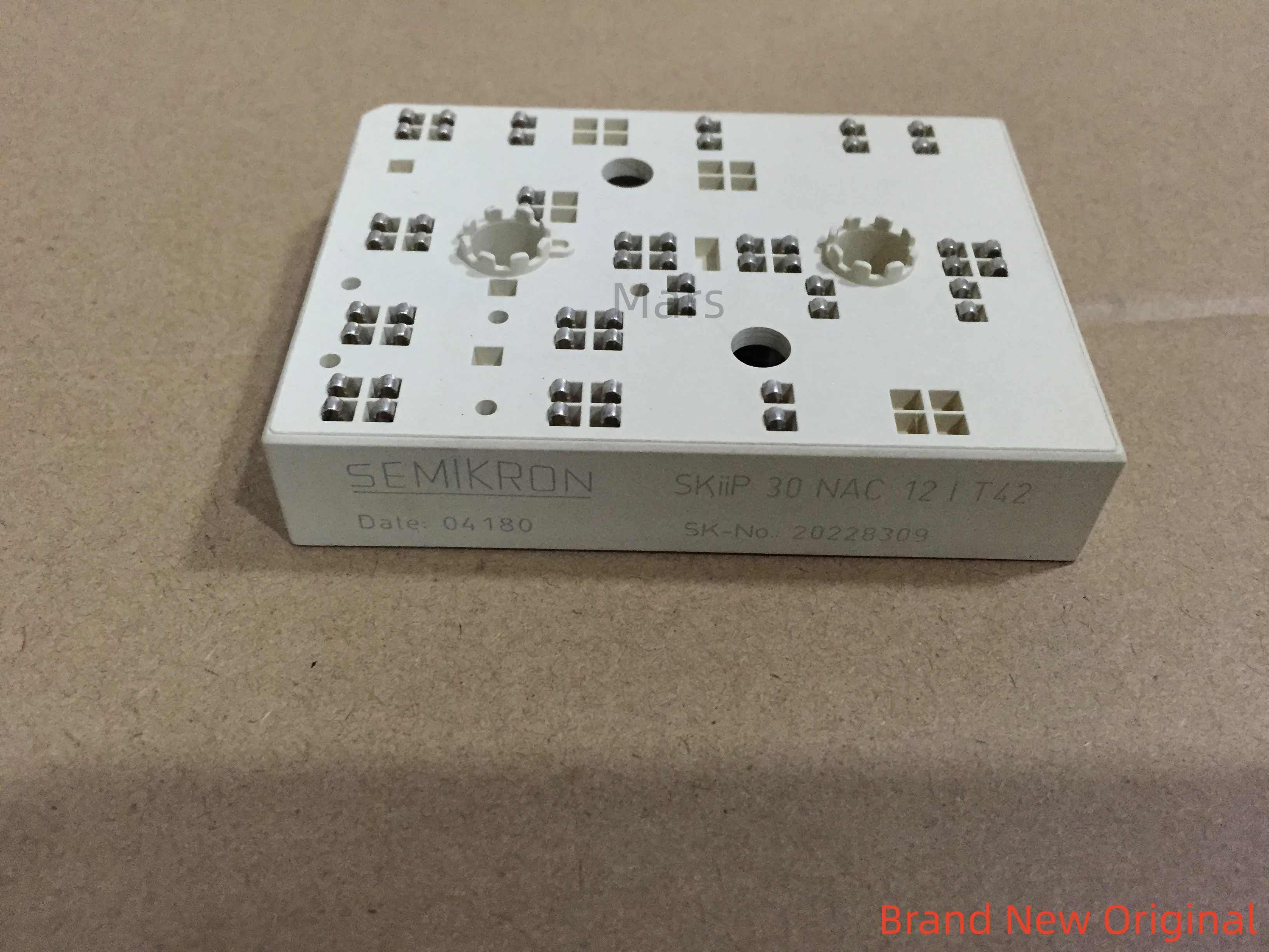 SKIIP30NAC12T42  SKIIP32NAC12T42 FREE SHIPPING NEW AND ORIGINAL MODULE