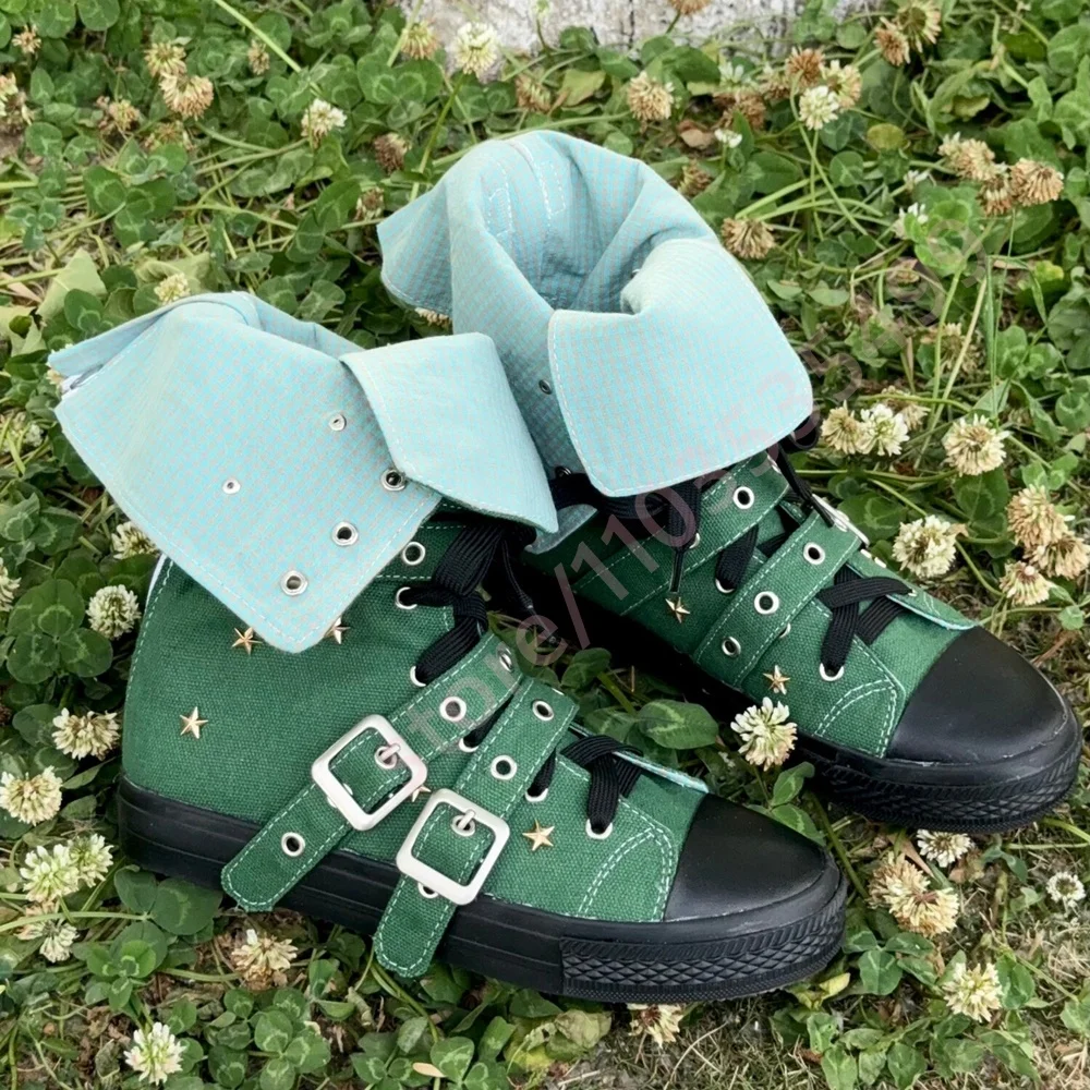 2026 Neue Damen Grüne Canvas-Schnallen-High-Top-Sneaker Punk Star Nieten Schnür-Combat-Boot mit Faltbarer Kante Lässige Streetwear-Schuhe