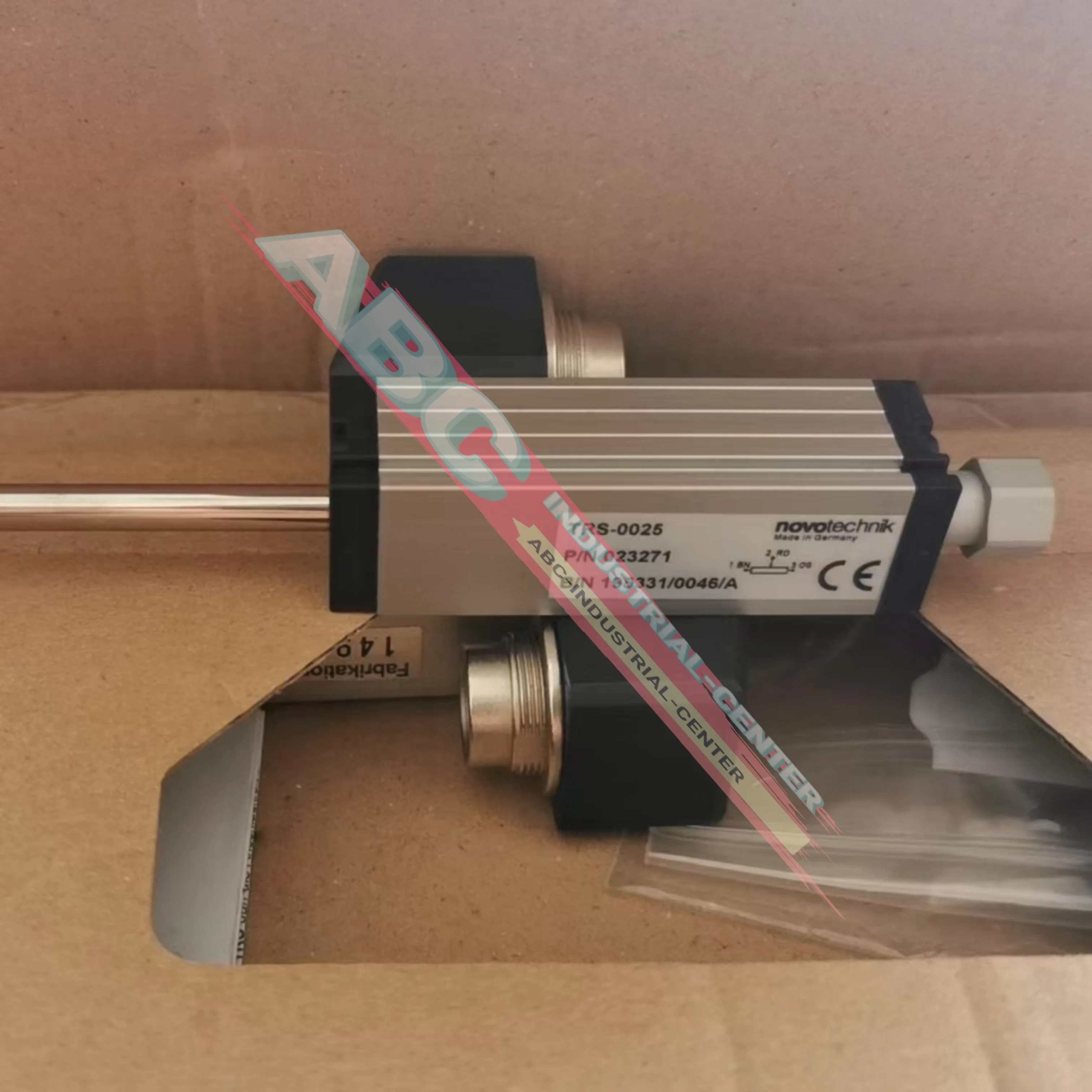 New original  TRS-0025 Position Transducer