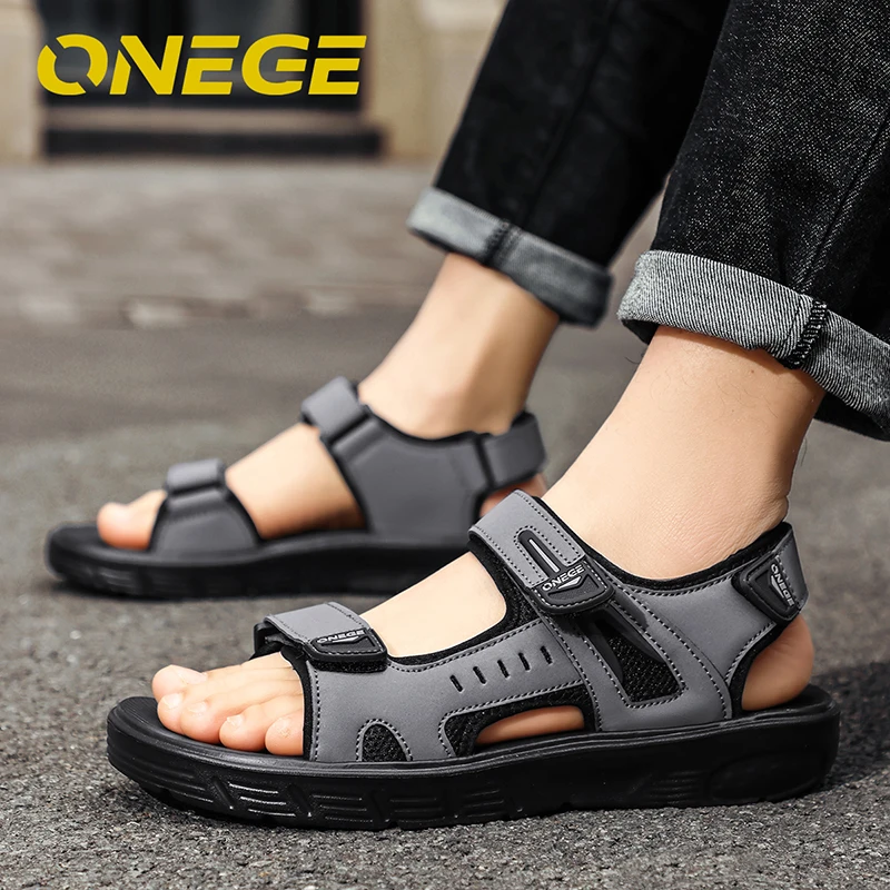 A Pair of New Summer Non-Slip Men's Sandals, Sports Outdoor Shoes, Wear-Resistant Driver's Shoes, Youth Large Size Soft-Soled Casual Beach Shoes